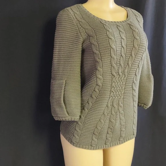 Calvin Klein Jeans Women's Sweater Small - Picture 3 of 9